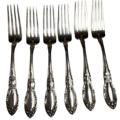 JAKA921 Sterling Silver Flatware, King Richard Pattern By Towle, Collection I	Ornate vintage design on the handle.
