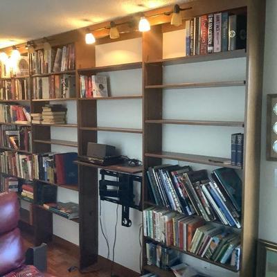JAKA810 Large Assorted Book Collection	Several dozen books in many categories. Bookshelf not included. Come prepared to box them up!
