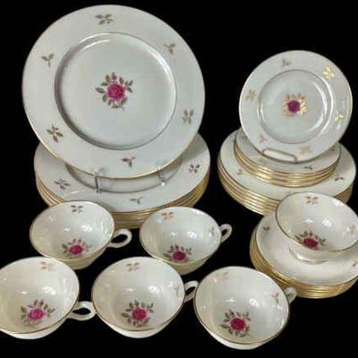 JAKA755 Lenox Rhodora China 6 Piece Place Setting	32 piece China set
