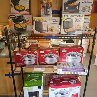 Sale Photo Thumbnail #11: New Kitchen Gadgets 