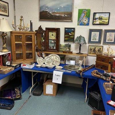 Estate sale photo