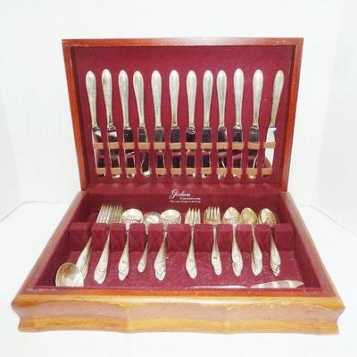 Sale Photo Thumbnail #43: Gorham Silverplate flatware set