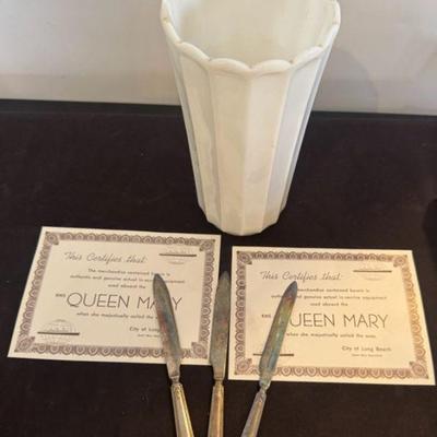 Queen Mary Items (Vase And Conrad Cutlery Pieces W/ Cert.)
