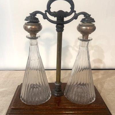 Sterling Silver Vintage Oil And Vinegar Cruet Set That Locks In Place