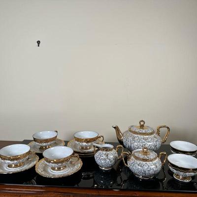 (15pc) German (Johann Seltmann) Tea Set | Antique (1919) Johann Seltmann (Germany) "Jollis Salvream" (German style of porcelain...
