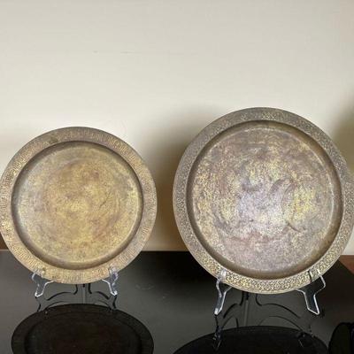 (2pc) Tiffany Studios Bronze/Gold Chargers | Vintage (1880-1930) Tiffany Studios New York (New York City) #1747 bronze and gold charger...