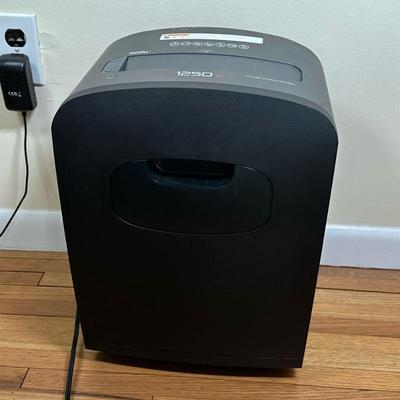 Professional Office Shredder | Royal 1250X professional office "12-sheet crosscut shredder" in black.

