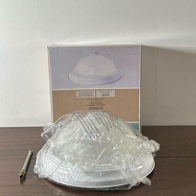 Hampton Bay Flush Mount Light Fixture | Hampton Bay 11" flush mount light fixture.

