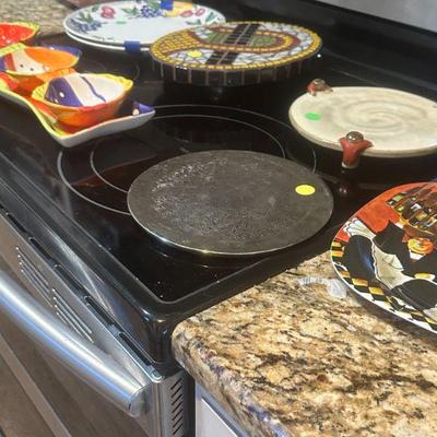 Trivets and serving dishes