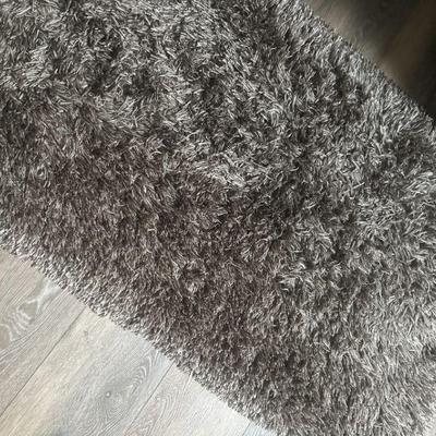 Throw rug