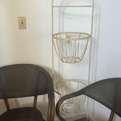 Plant stand