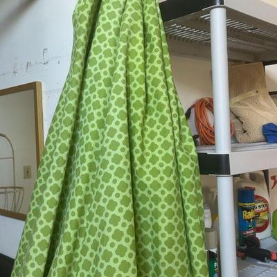 Patio umbrella