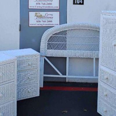 Ct847 4 peiece white whicker bedroom set