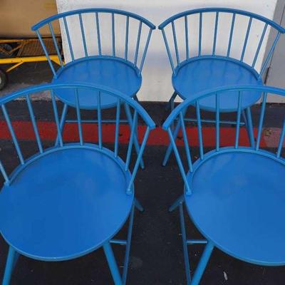 Ct867 4 blue metal chairs