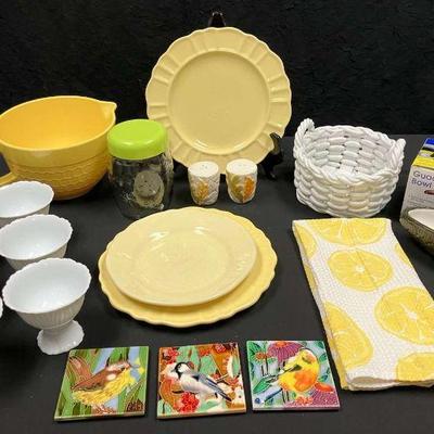 Ct774 cheerful kitchen
