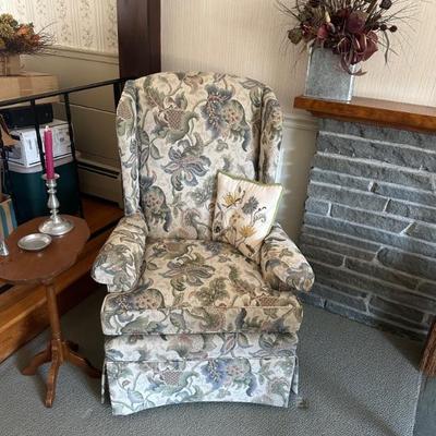 Fabric chair 