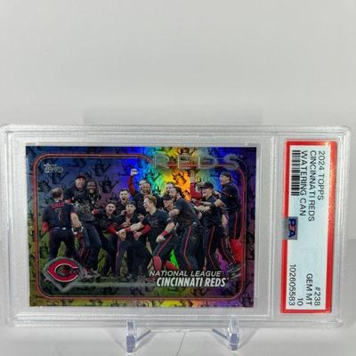 2/5 Reds ft Elly De La Cruz PSA 10