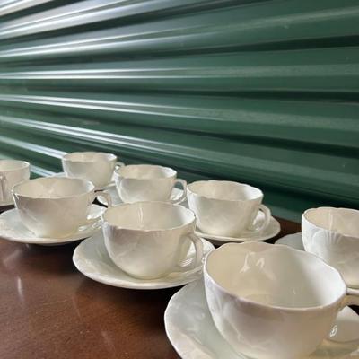 Wedgwood Bone China Oceanside set of 8 teacups and saucers 
