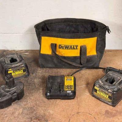 DeWalt Charging Bases With One Battery
