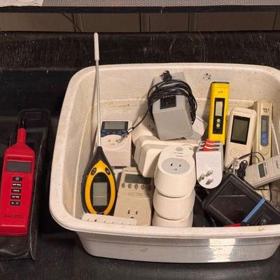 Plugs And PH Testers
