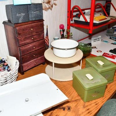 2 pantry 9)