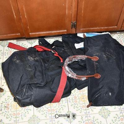 7 laundry room 37)