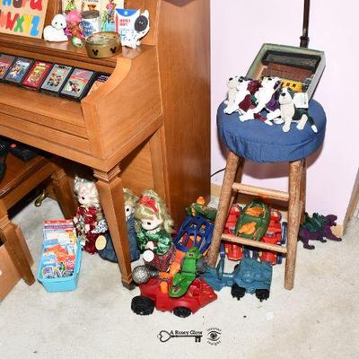 03 family room 82)