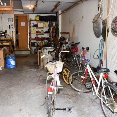 12 garage 5)