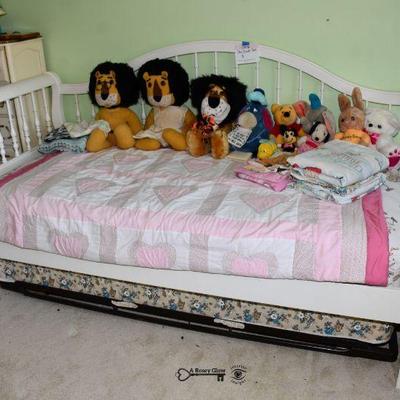 9 bedroom b 38)