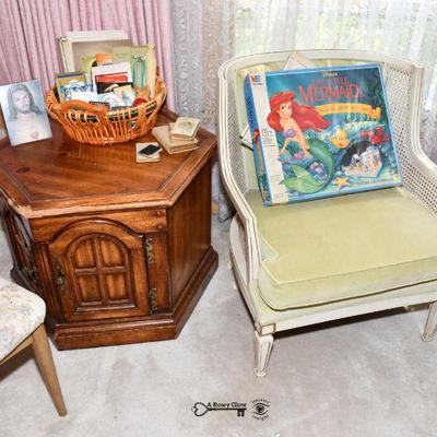03 family room 25)