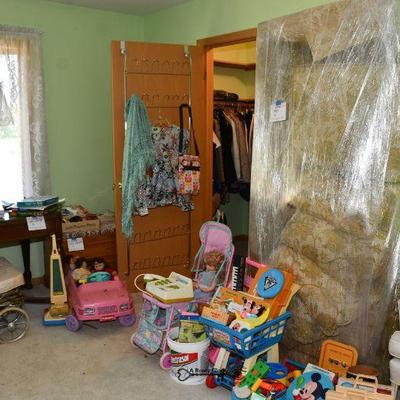 9 bedroom b 41)