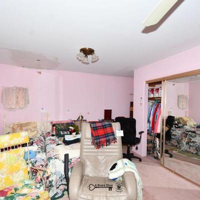 5 bedroom a 4)