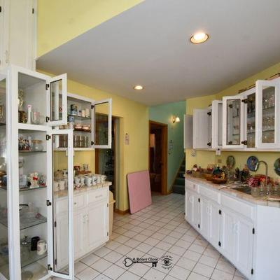 02 kitchen 5)