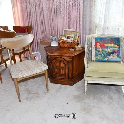 03 family room 5)