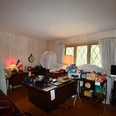 Office 1)