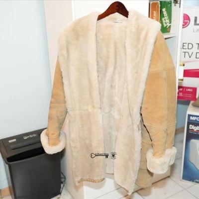 437 laundry room
