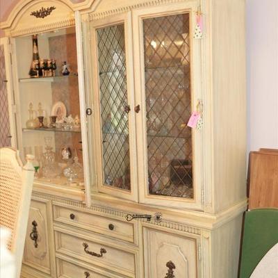 098 dining room