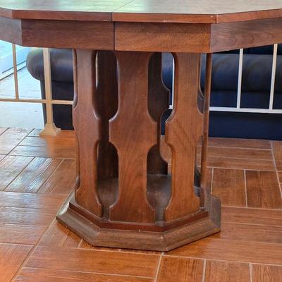 Mid century modern dining table - Walter Wabash style
