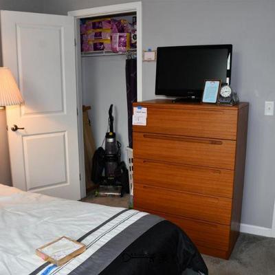 384 bedroom b