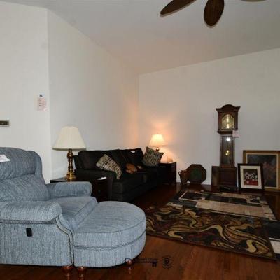 042 living room