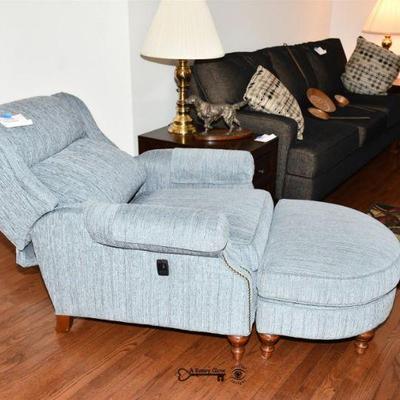 044 living room