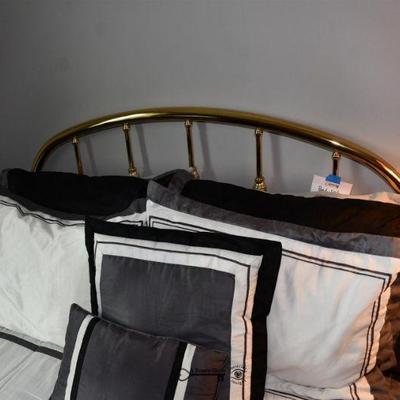 382 bedroom b