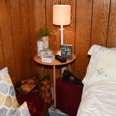 689 basement bedroom