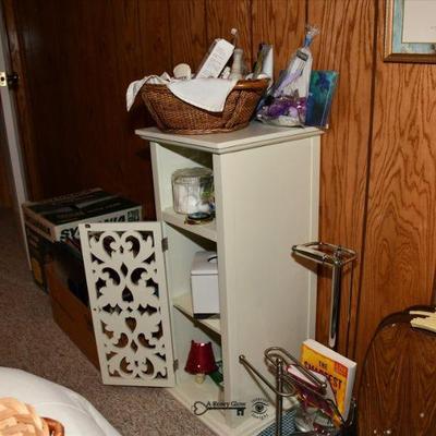 694 basement bedroom