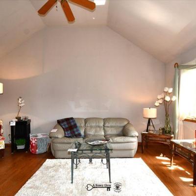 045 living room