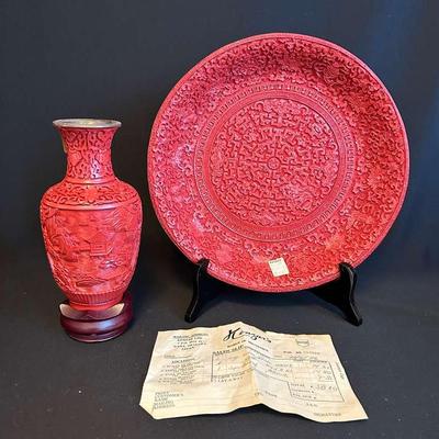PPE335- Kenzar Display Carved Cinnabar Plate And Vase