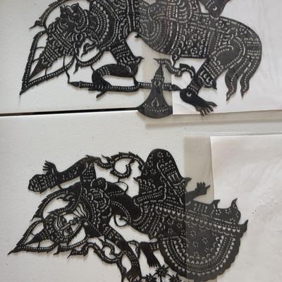 PPE292-Two Vintage Silhouette Cutouts