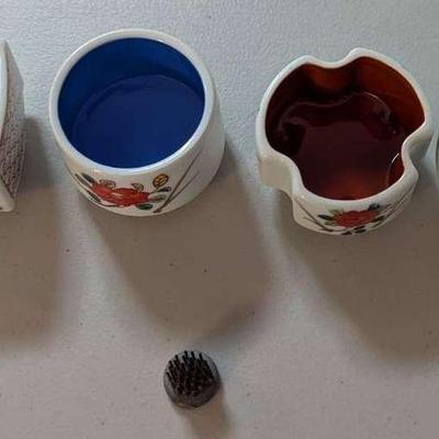 PPE174 FOUR MINIATURE FLOWER HOLDERS