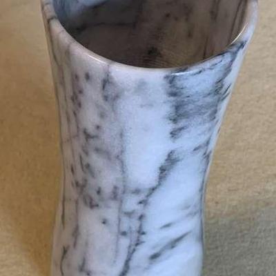 PPE098 Large Marble Vase