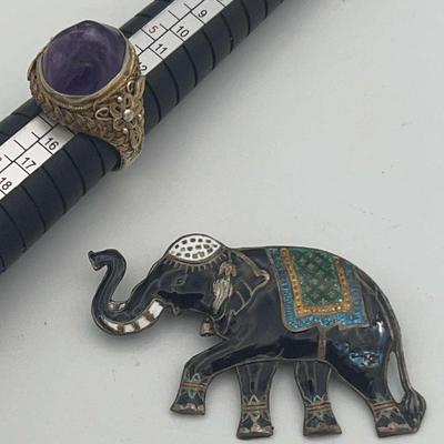 PPE403-Silver Amethyst Ring And Elephant Pin